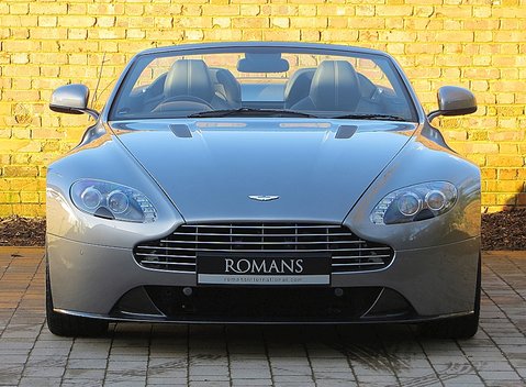 Aston Martin V8 Vantage S Roadster 3