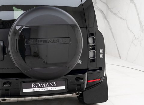 Land Rover Defender 110 X P400 22