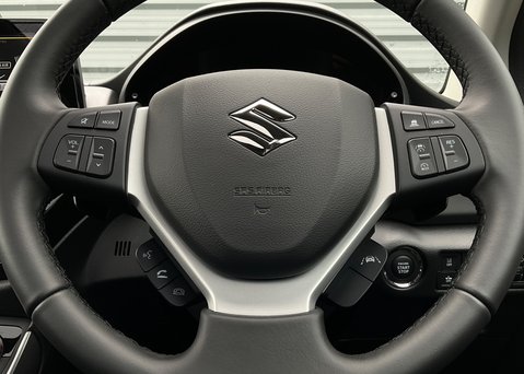Suzuki SX4 S-Cross Ultra 25