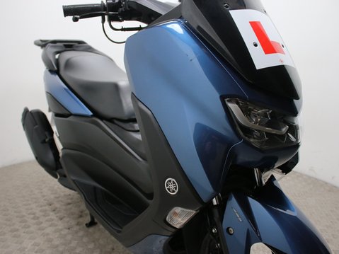 Yamaha Nmax 125 GPD125-A ABS 21
