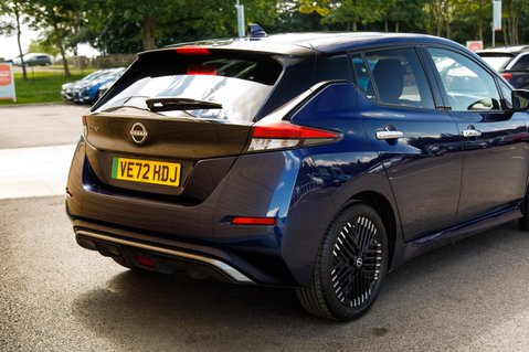 Nissan LEAF N-CONNECTA 9