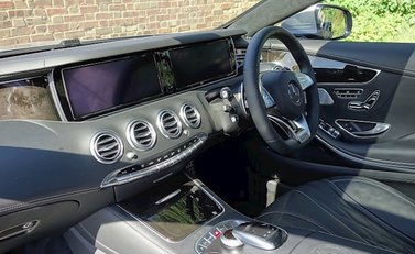 Mercedes-Benz S Class S63 Coupe 9