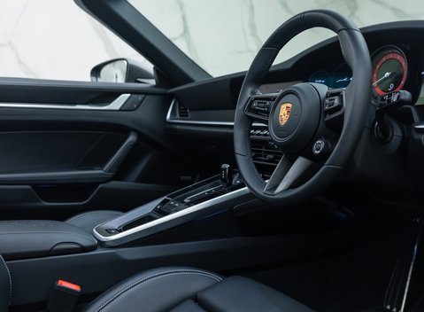 Porsche 911 Targa 4S (992) 16