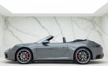 Porsche 911 Carrera S Cabriolet (992) 2