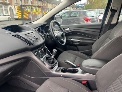 Ford Kuga 2.0 TDCi Zetec AWD Euro 5 5dr 18