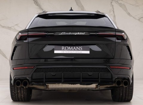 Lamborghini Urus V8 22