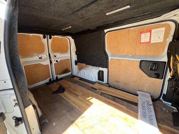 Citroen Dispatch MWB L2H1 Low Roof Enterprise 3100 Air Con Nav Sens 10
