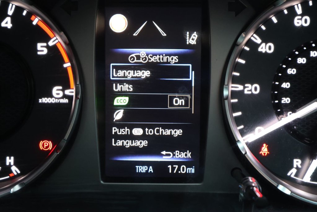 Toyota Hilux BRAND NEW ACTIVE 4WD D-4D S/C SINGLE CAB BIG STYLING SPEND AT SEEKER UK 20