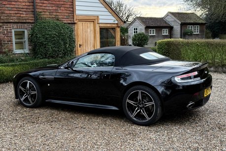 Aston Martin Vantage S V8 ROADSTER 7