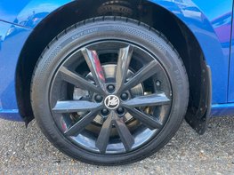 Skoda Fabia 1.0 Fabia Colour Edition TSI 5dr 14