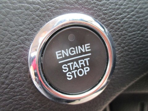 Ford S-Max 2.0 EcoBlue Zetec Auto Euro 6 (s/s) 5dr 32