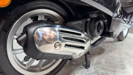 Piaggio Vespa Primavera 2021 ONLY 612 MILES NEW MOT SERVICED 50CC AUTO 34