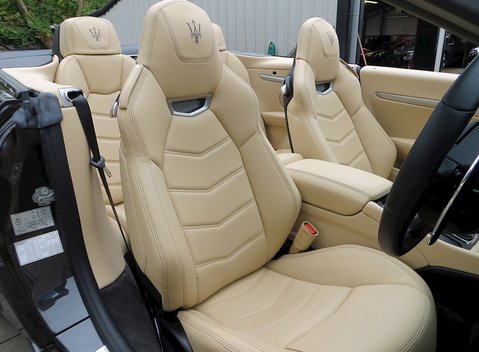 Maserati Grancabrio Sport 12