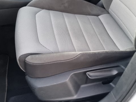 Volkswagen Golf R LINE EDITION TDI BLUEMOTION TECHNOLOGY 37