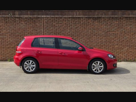 Volkswagen Golf 1.6 Golf Match TDI BlueMotion Technology 5dr 10