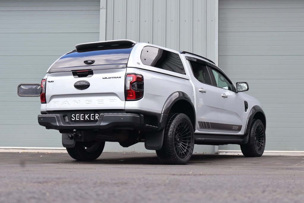 Ford Ranger WILDTRAK ECOBLUE FULLY STYLED WITH BODY COLOURED SNUG TOP 7
