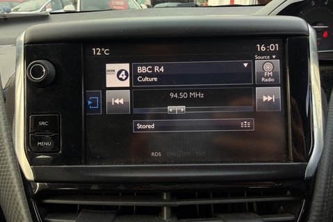 Peugeot 208 PURETECH ACTIVE.. 6 SERVICES.. 1 PREVIOUS KEEPER.. £20 ROAD TAX  20