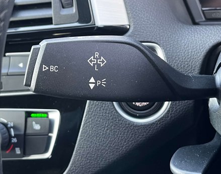 BMW 1 Series 1.5 118i M Sport Shadow Edition Auto 3dr 56