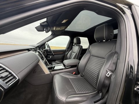 Land Rover Discovery TD6 HSE 27