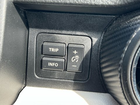Suzuki Ignis SZ5 SHVS MHEV 37