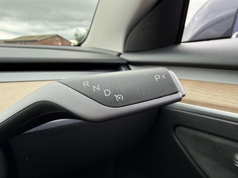 Tesla Model 3 Saloon 4dr Electric Auto RWD (241 bhp) 34