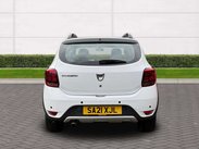 Dacia Sandero 0.9 Sandero Stepway Comfort TCe 5dr 4