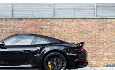 Porsche 911 (991.2) Turbo S 26