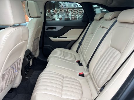 Jaguar F-Pace 2.0 D180 Portfolio SUV 5dr Diesel Auto AWD Euro 6 (s/s) (180 ps) 10
