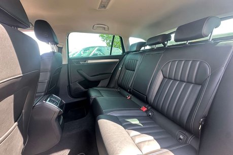 Skoda Superb 1.4 Superb SE Tech iV PHEV Semi-Auto 5dr 30