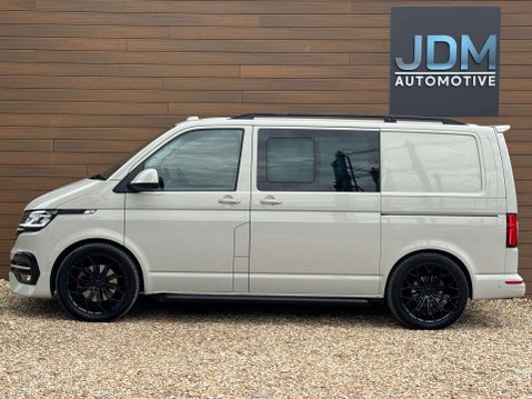 Volkswagen Transporter 2.0 Transporter T32 Highline TDI 4Motion Semi-Auto 4WD 12