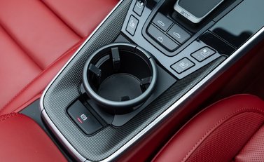 Porsche 911 Turbo S CABRIOLET (992) 30