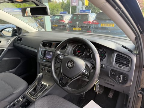 Volkswagen Golf 1.4 TSI BlueMotion Tech SE DSG Euro 5 (s/s) 5dr 17