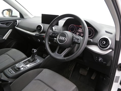 Audi Q2 1.5 TFSI CoD 35 Sport S Tronic Euro 6 (s/s) 5dr 23