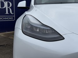 Tesla Model Y (Dual Motor) Long Range SUV 5dr Electric Auto 4WDE (384 bhp) 11