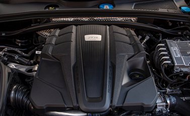 Porsche Macan GTS 29