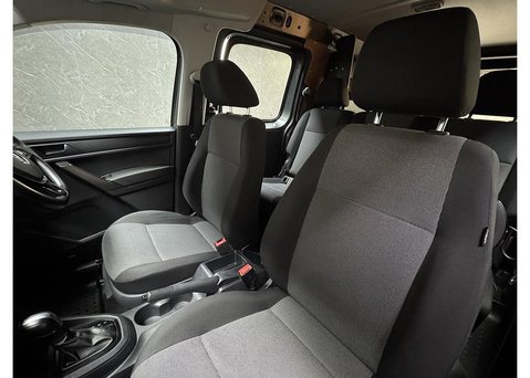 Volkswagen Caddy Maxi 2.0 TDI C20 Crew Van Double Cab 5dr Diesel DSG LWB Euro 6 (s/s) (102 ps) 44