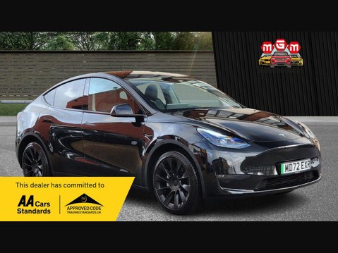 Tesla Model Y LONG RANGE AWD 1