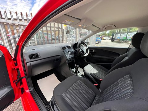 Volkswagen Polo S 43