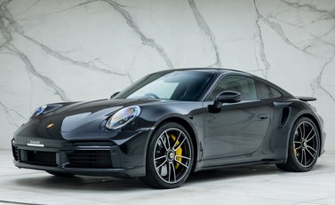 Porsche 911 Turbo S (992) 1
