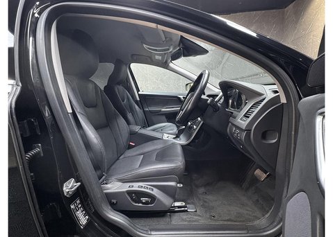 Volvo XC60 2.4 D5 SE Lux Nav SUV 5dr Diesel Auto AWD Euro 6 (s/s) (220 ps) 27