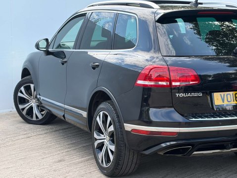 Volkswagen Touareg 3.0 Touareg V6 R-Line TDI BlueMotion Technology Auto 4WD 5dr 27