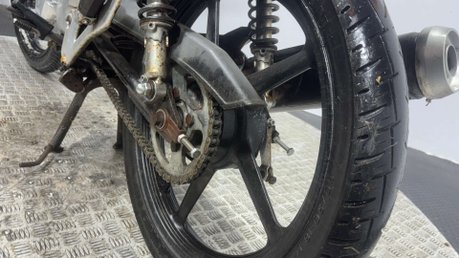 Yamaha YBR 125 2012 ONLY 14K PROJECT BIKE LEARNER SPARES OR REPAIR 125CC 10