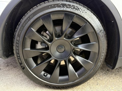 Tesla Model Y SUV 5dr Electric Auto RWD (346 ps) 15