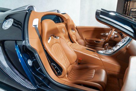 Bugatti Veyron GRAND SPORT. FRESH SERVICE. EX BUGATTI DISPLAY CAR. OUTSTANDING PROVENANCE 19