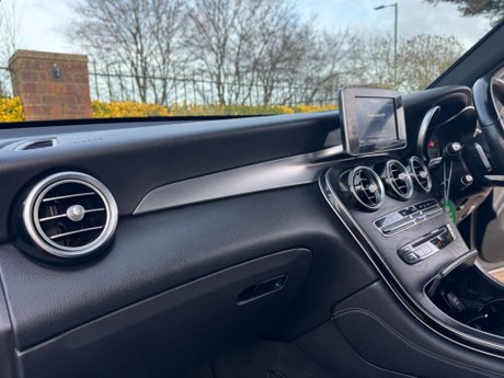 Mercedes-Benz GLC 2.1 GLC 220 D 4Matic AMG Line Auto 4WD 5dr 15