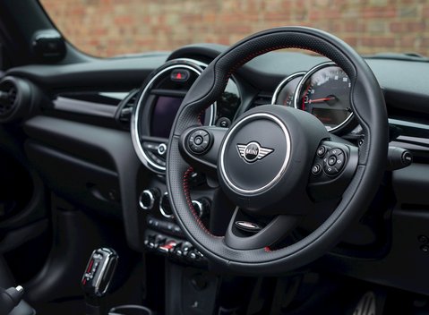 Mini JCW Convertible 13