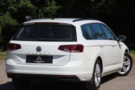 Volkswagen Passat 2.0 TDI EVO SE Nav Estate 5dr Diesel DSG Euro 6 (s/s) (150 ps) 4