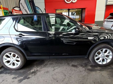 Land Rover Discovery Sport 2.0 Discovery Sport HSE TD4 Auto 4WD 5dr 18