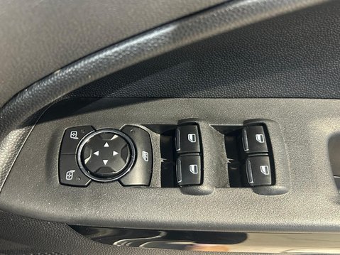 Ford Ecosport 1.0T EcoBoost ST-Line Euro 6 (s/s) 5dr 34