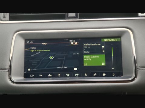 Land Rover Discovery Sport R-DYNAMIC HSE 35